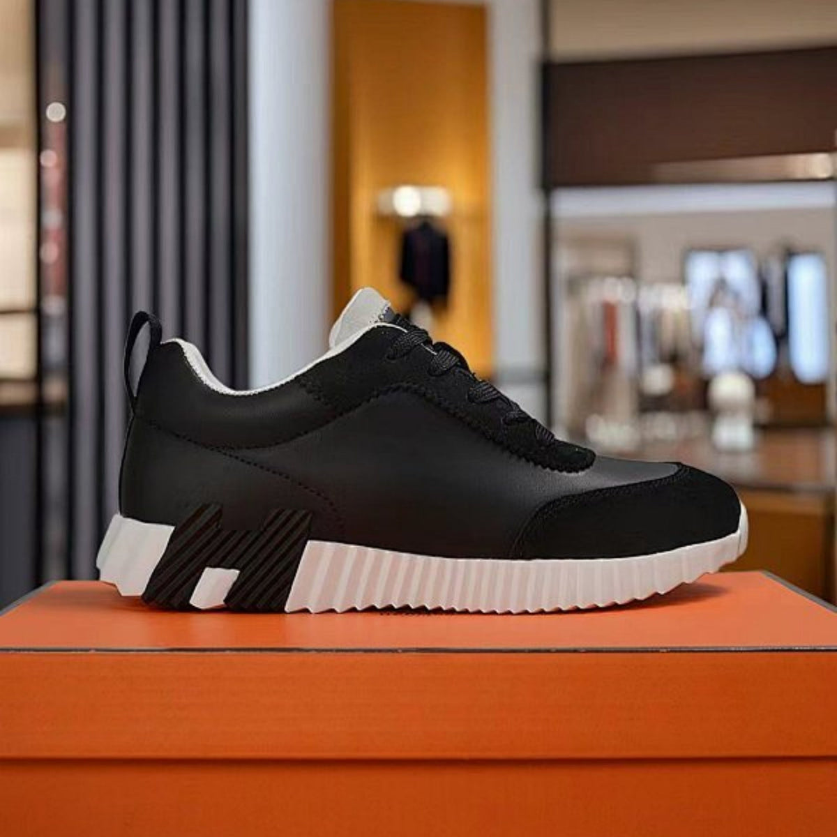 Hermès Casual Sneakers