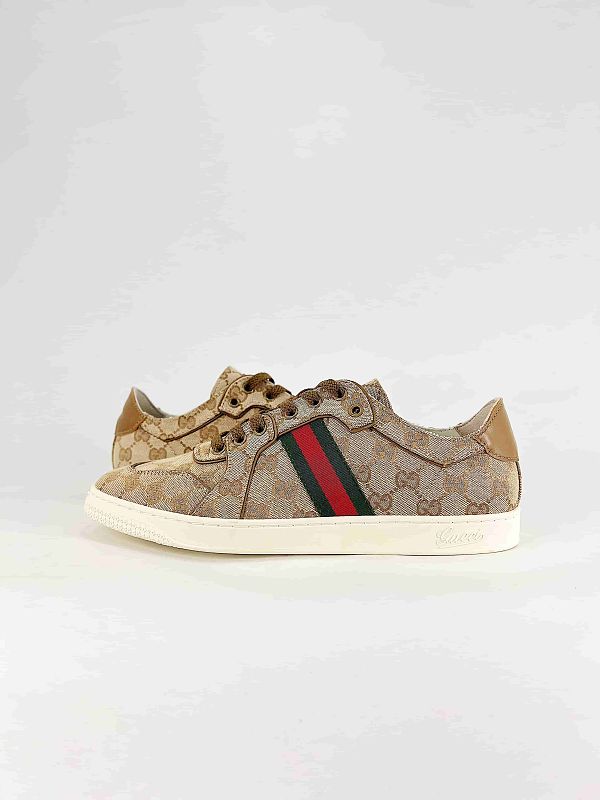 Gucci Screener GG Supreme Canvas Sneaker