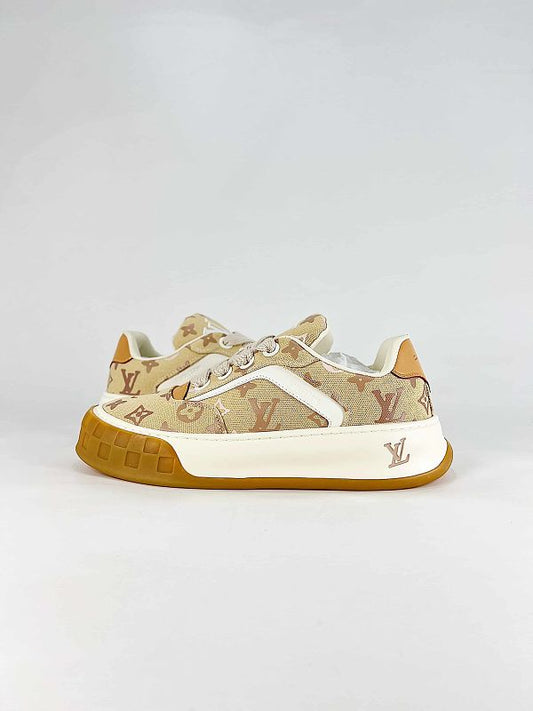 Louis Vuitton Squad Sneaker